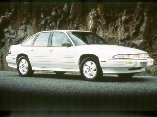 1993 Pontiac Grand Prix LE Sedan 4D Price, Listings & Reviews